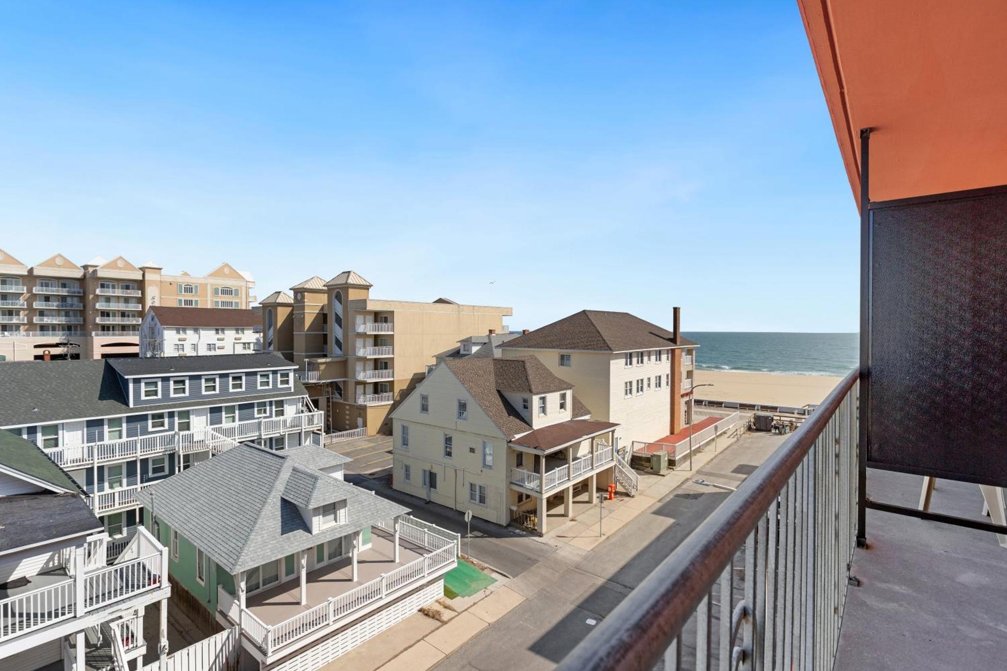 Americana Motor Inn On Boardwalk Ocean City Eksteriør billede